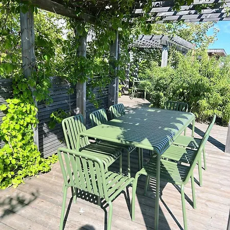 Modern With Big Rooftop Terrace Appartement *